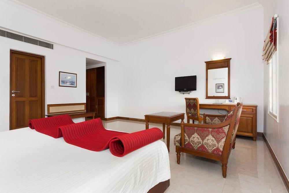 The Avenue Center Hotel Kochi Ngoại thất bức ảnh