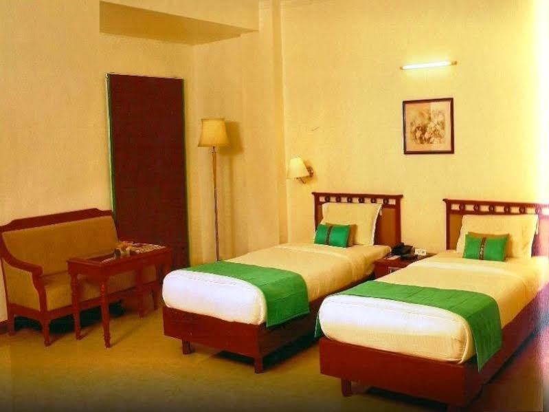 The Avenue Center Hotel Kochi Ngoại thất bức ảnh
